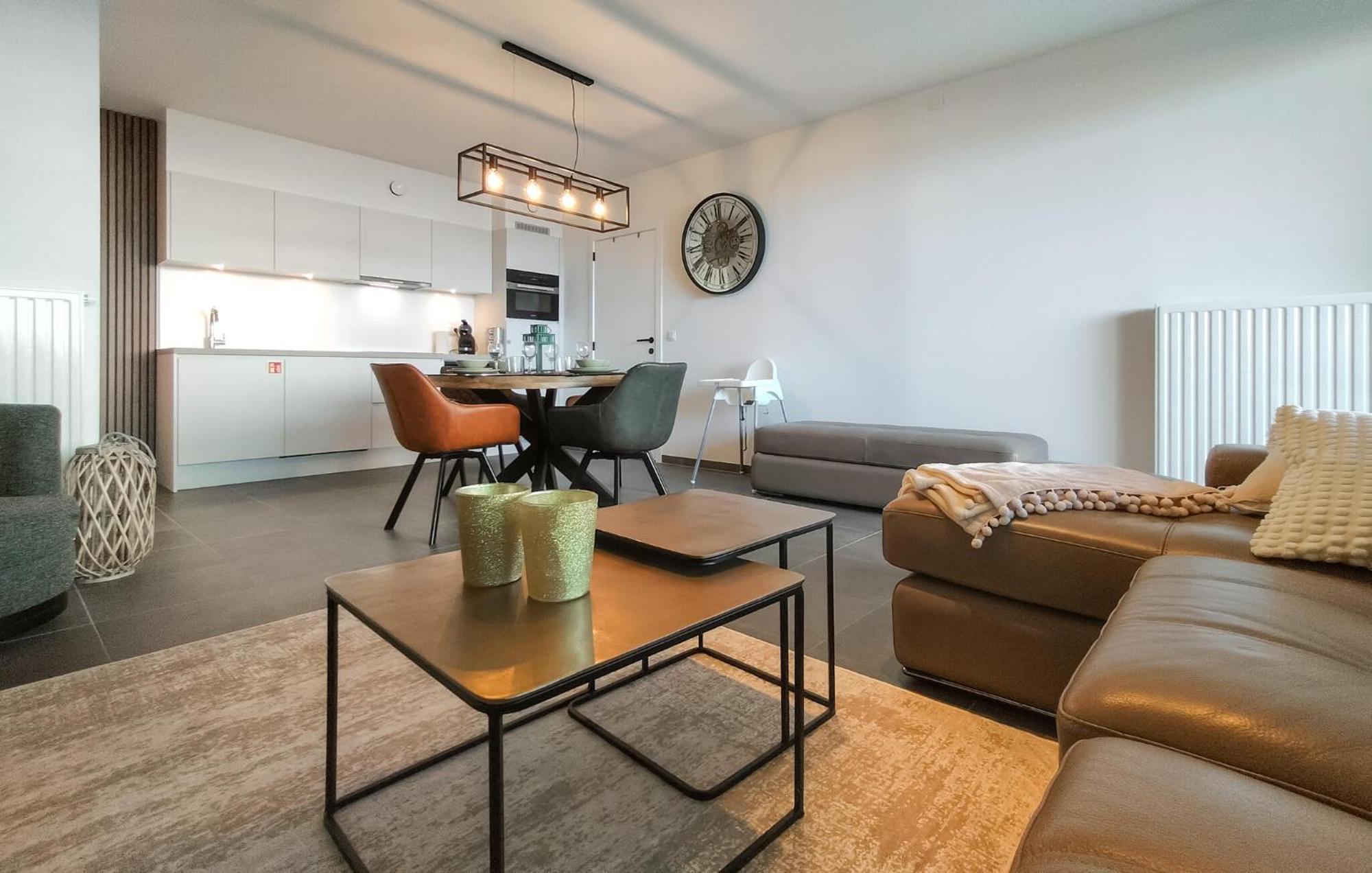 Awesome In With Kitchen *